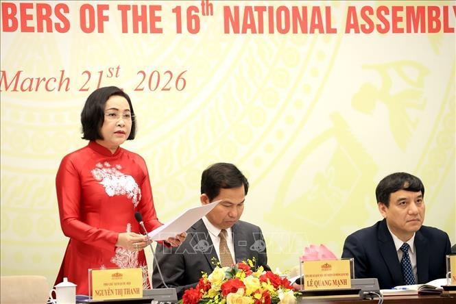 Phó Chủ tịch Quốc hội Nguyễn Thị Thanh chủ trì cuộc họp báo. Ảnh: Tuấn Anh - TTXVN