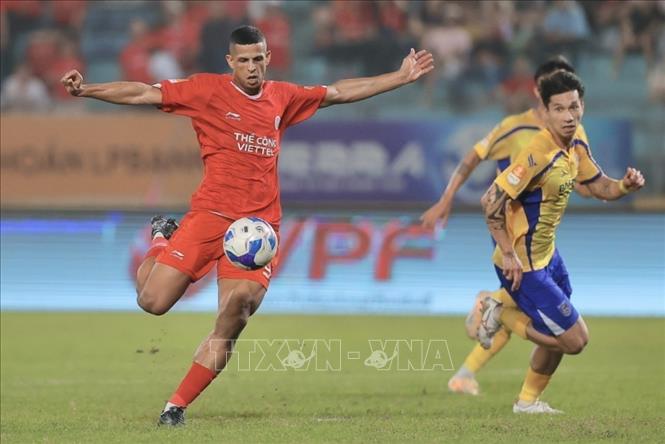 Lucao (số 9) ghi bàn thắng duy nhất ở phút thứ 13 của trận đấu. Ảnh: Minh Quyết - TTXVN