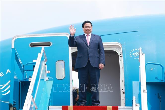 Thủ tướng Phạm Minh Chính rời Hà Nội, lên đường thăm chính thức Liên bang Nga. Ảnh: Dương Giang - TTXVN
