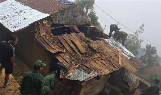 Hiện trường vụ gió lốc gây thiệt hại tại xã Thu Lũm, tỉnh Lai Châu. Ảnh: TTXVN phát