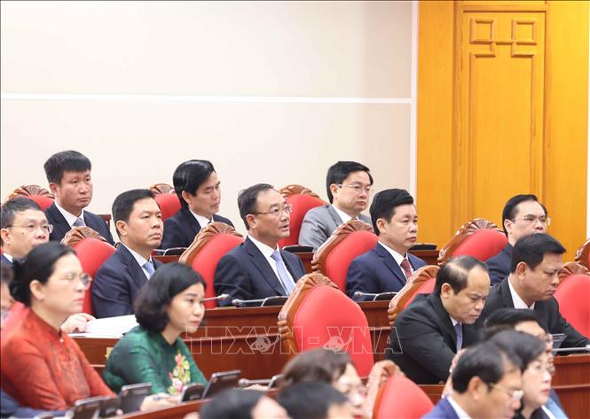 Đại biểu dự khai mạc Hội nghị lần thứ hai Ban Chấp hành Trung ương Đảng khoá XIV. Ảnh: Thống Nhất - TTXVN