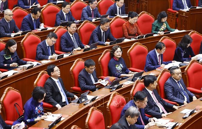 Đại biểu dự khai mạc Hội nghị lần thứ hai Ban Chấp hành Trung ương Đảng khoá XIV. Ảnh: Doãn Tấn - TTXVN