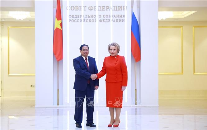 Thủ tướng Phạm Minh Chính hội kiến Chủ tịch Hội đồng Liên bang Nga Valentina Matviyenko. Ảnh: Dương Giang-TTXVN