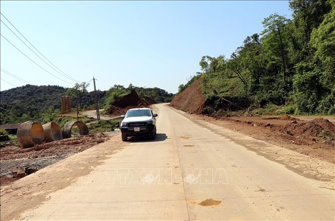 Một số tuyến đường qua xã Măng Đen được bàn giao từ giữa cuối năm 2024 đã hoàn thành. Ảnh: Cao Nguyên-TTXVN
