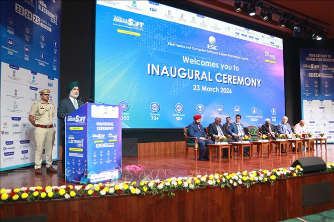 Ông Taranjit Singh Sandhu, Phó Thống đốc Delhi, phát biểu khai mạc IndiaSoft 2026. Ảnh: Ngọc Thúy - p/v TTXVN tại New Delhi