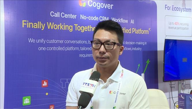 Ông Nguyễn Bá Luân, đồng sáng lập Stringee trả lời phỏng vấn. Ảnh: Ngọc Thúy - p/v TTXVN tại New Delhi