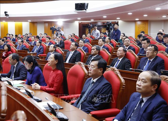 Các đại biểu dự phiên Bế mạc Hội nghị lần thứ hai Ban Chấp hành Trung ương Đảng khoá XIV. Ảnh: Thống Nhất – TTXVN