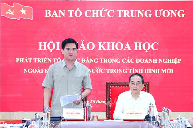 Đồng chí Trần Viết Cường, Vụ trưởng Vụ Cơ sở đảng, đảng viên (Ban Tổ chức Trung ương) phát biểu kết luận hội thảo. Ảnh: Phương Hoa - TTXVN