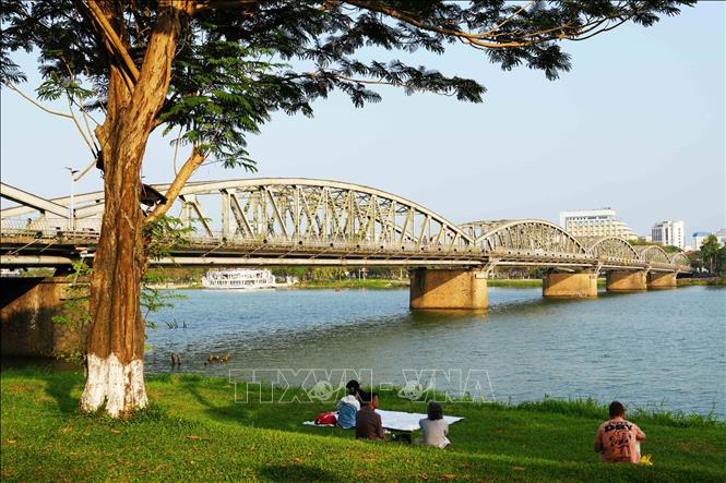 Sông Hương, dòng sông di sản giữa lòng Cố đô Huế. Ảnh: Nguyên Lý - TTXVN