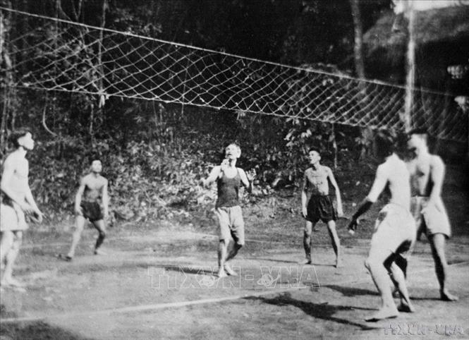 Truyền thống và tinh thần thượng võ trải qua hàng ngàn năm dựng nước và giữ nước của cha ông ta, đến nền Thể dục thể thao (TDTT) Cách mạng được khai sinh với tư tưởng 