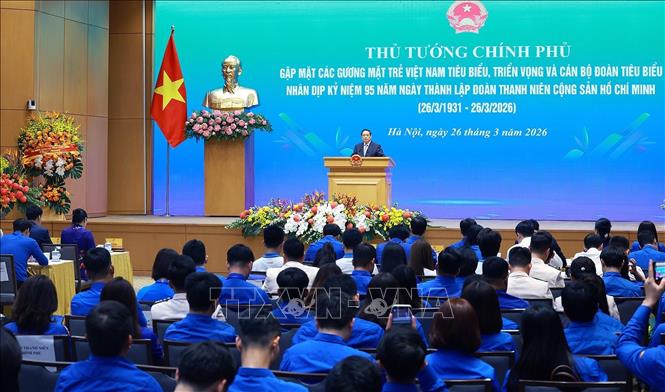 Thủ tướng Phạm Minh Chính phát biểu tại buổi gặp mặt Gương mặt trẻ Việt Nam tiêu biểu, triển vọng và cán bộ Đoàn tiêu biểu. Ảnh: Dương Giang-TTXVN 
