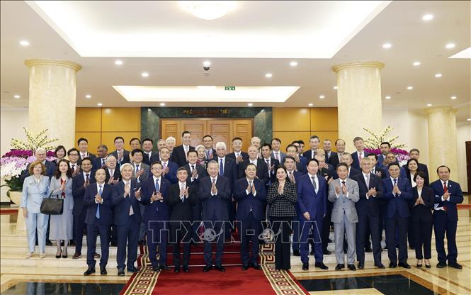 Tổng Bí thư Tô Lâm và các đại biểu chụp ảnh chung. Ảnh: Thống Nhất – TTXVN