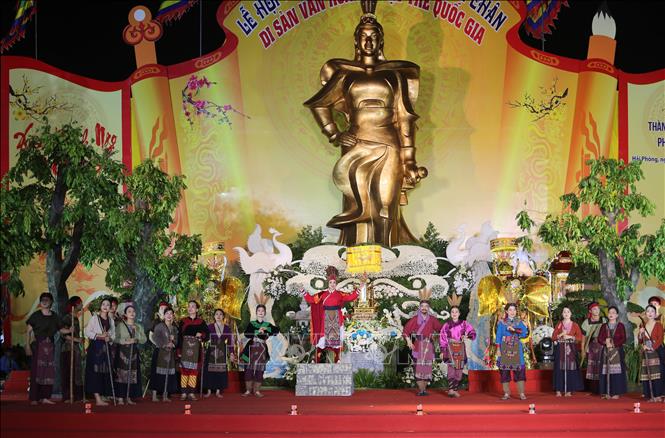 Một cảnh trong Chương trình nghệ thuật 