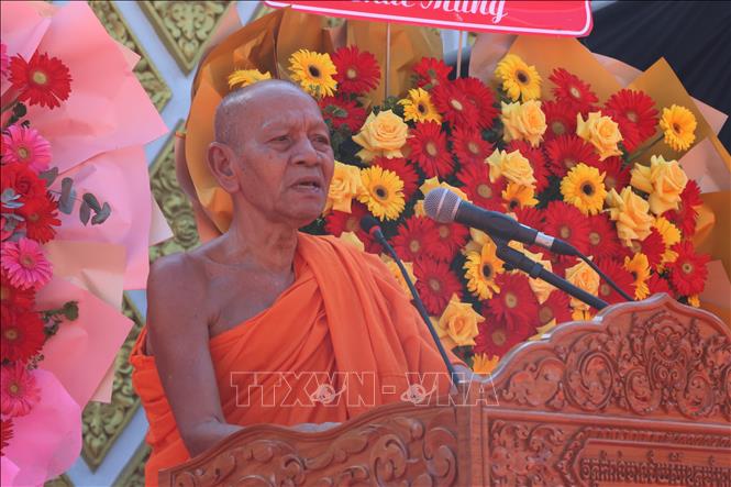 Hòa thượng Đào Như, Phó Chủ tịch Hội đồng Trị sự, Trưởng ban Trị sự Giáo hội Phật giáo Việt Nam thành phố Cần Thơ phát biểu tại buổi lễ. Ảnh: Trung Kiên - TTXVN