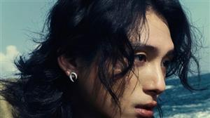 MV “hoá ra...” của GREY D: Khởi đầu âm nhạc mới bằng thế giới siêu thực