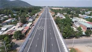 Nhiều bất cập khi đưa cao tốc Biên Hòa-Vũng Tàu vào khai thác trước 31/3