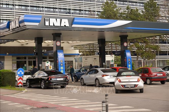 Một trạm xăng ở Zagreb, Croatia, ngày 23/3/2026. Ảnh: THX/TTXVN