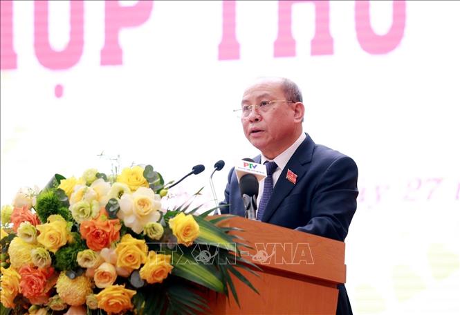 Chủ tịch HĐND tỉnh Phú Thọ Bùi Đức Hinh phát biểu khai mạc kỳ họp. Ảnh: Tạ Toàn - TTXVN