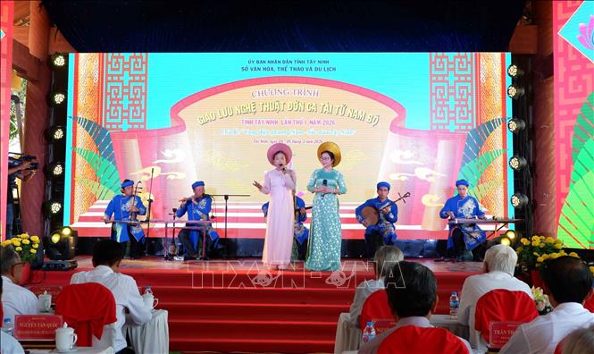 Đình Vạn Phước (xã Mỹ Lệ) là không gian gắn liền với hoạt động giao lưu Đờn ca tài tử Nam bộ tại Tây Ninh. Ảnh: Đức Hạnh - TTXVN