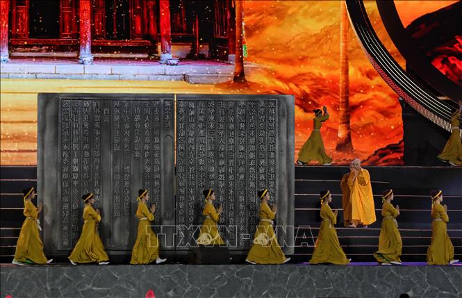 Một tiết mục đặc sắc tại buổi lễ. Ảnh: Danh Lam - TTXVN
