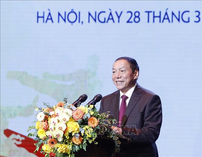 Bộ trưởng Bộ Văn hóa, Thể thao và Du lịch Nguyễn Văn Hùng phát biểu. Ảnh: Thống Nhất – TTXVN
