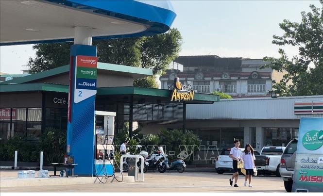 Một cây xăng ở tỉnh Nakhon Phathom, Thái Lan. Ảnh: Đỗ Sinh – PV TTXVN tại Thái Lan
