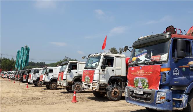 Lễ khởi công khu công nghiệp Tam Anh- An An Hòa thành phố Đà Nẵng. Ảnh Trần Tĩnh - TTXVN