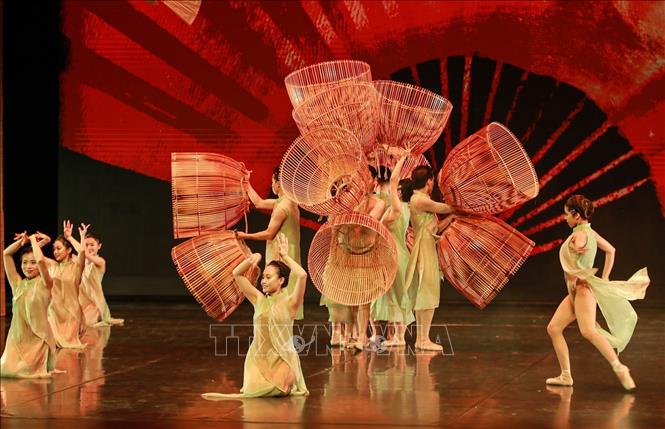 Trong vở ballet 