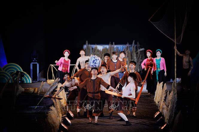 Khung cảnh làng quê yên bình trước binh biến. Ảnh: Phạm Tuấn Anh - TTXVN