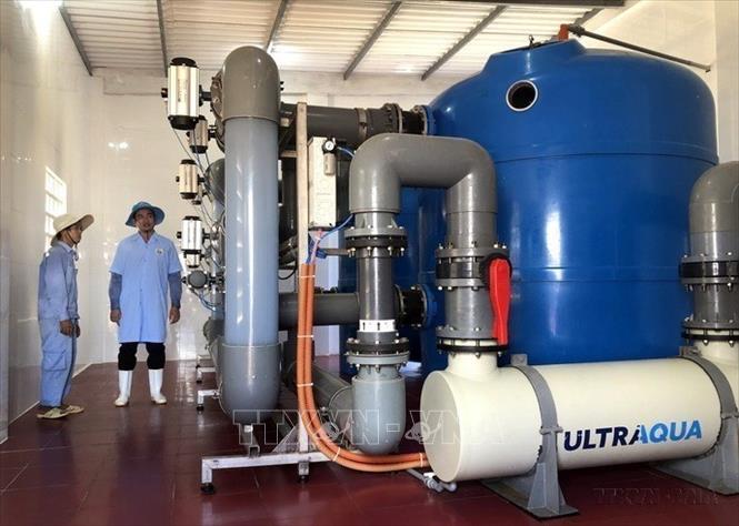 Hệ thống xử lý nước thải của Công ty TNHH Việt Úc Phú Mỹ nuôi tôm chân trắng trên cát chất lượng cao tại xã Mỹ Thành, huyện Phù Mỹ, tỉnh Bình Định. Ảnh: Nguyên Linh - TTXVN