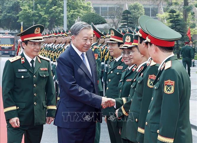 Tổng Bí thư Tô Lâm, Bí thư Quân ủy Trung ương và các đại biểu tại lễ kỷ niệm. Ảnh: Thống Nhất – TTXVN