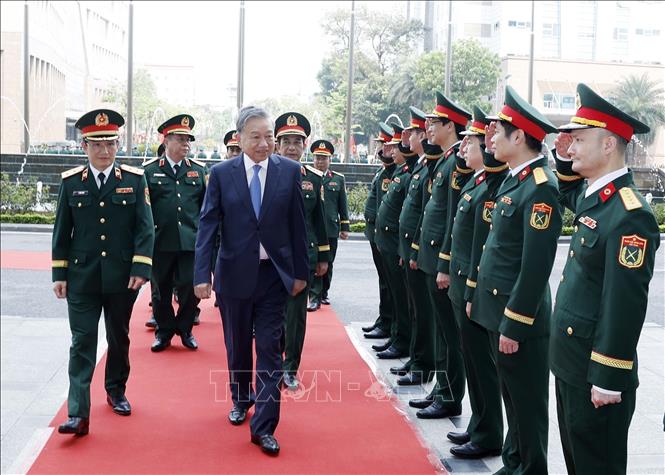 Tổng Bí thư Tô Lâm, Bí thư Quân ủy Trung ương và các đại biểu tại lễ kỷ niệm. Ảnh: Thống Nhất – TTXVN