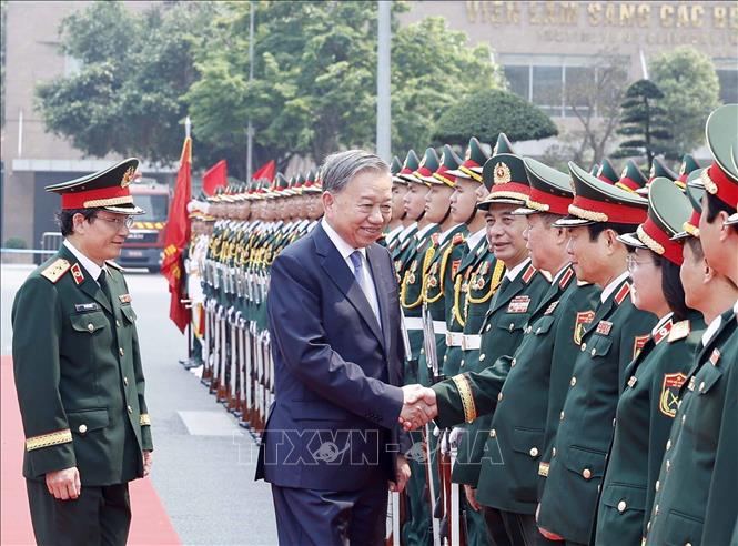 Tổng Bí thư Tô Lâm, Bí thư Quân ủy Trung ương và các đại biểu tại lễ kỷ niệm. Ảnh: Thống Nhất – TTXVN