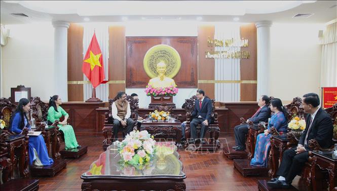 Quang cảnh buổi làm việc. Ảnh: Nguyễn Hằng - TTXVN