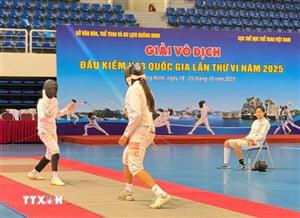 Gần 100 vận động viên tranh tài đấu kiếm quy mô quốc gia