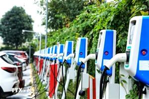 Thủ tướng yêu cầu thúc đẩy phát triển hạ tầng trạm sạc xe điện tại khu chung cư