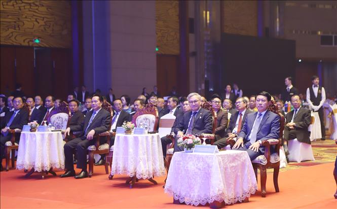 Phó Thủ tướng Lào, Trưởng ban Chỉ đạo quốc gia Dự án xây dựng đường sắt Lào-Việt Nam Saleumxay Kommasit tham dự sự kiện. Ảnh: Xuân Tú - PV TTXVN tại Lào