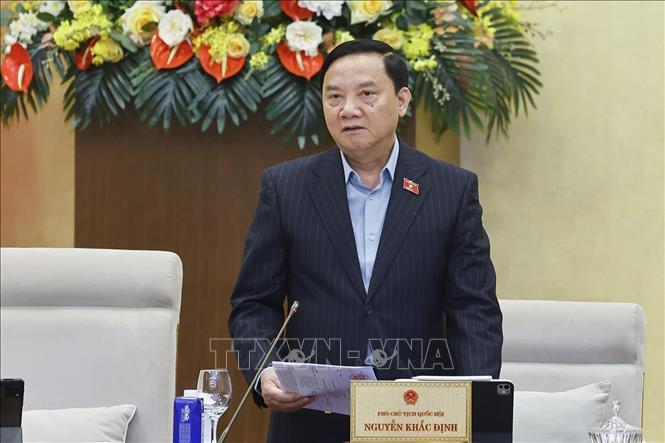 Phó Chủ tịch Quốc hội Nguyễn Khắc Định phát biểu. Ảnh: Doãn Tấn - TTXVN