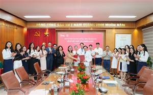 Quỹ Chạm Yêu Thương ký kết hợp tác cùng Bệnh viện Bạch Mai: Gieo yêu thương - Lan tỏa hy vọng cho người bệnh khó khăn