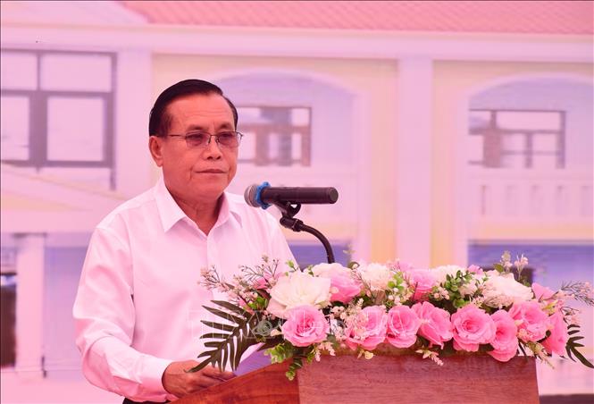 Ông Venphet Latdavong, Phó Chủ tịch Ủy ban chính quyền tỉnh Salavan phát biểu tại sự kiện. Ảnh: Xuân Tú - PV TTXVN tại Lào