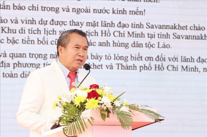 Ông Thongsay Xayavongkhamdi, Phó Chủ tịch Ủy ban chính quyền tỉnh Savannakhet, phát biểu tại sự kiện. Ảnh: Xuân Tú - PV TTXVN tại Lào