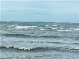 Tìm thấy một trong hai cháu bé bị đuối nước khi tắm biển ở Thanh Hóa