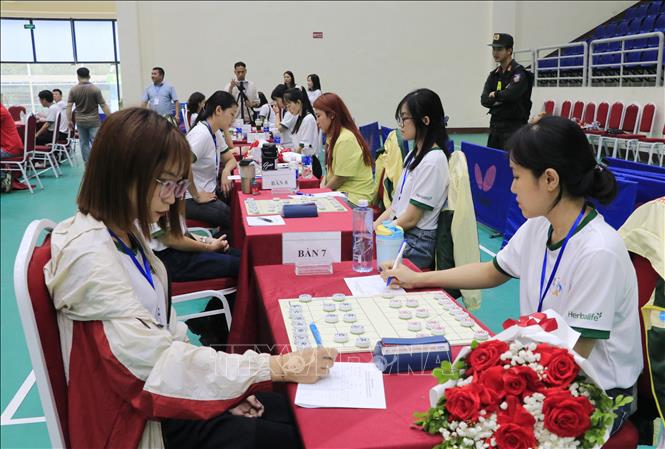 Phong trào Cờ tướng lan tỏa rộng khắp cả nước, trở thành sân chơi lành mạnh và bổ ích cho nhiều thế hệ, đặc biệt là thanh thiếu niên. Ảnh: Đinh Thùy - TTXVN
