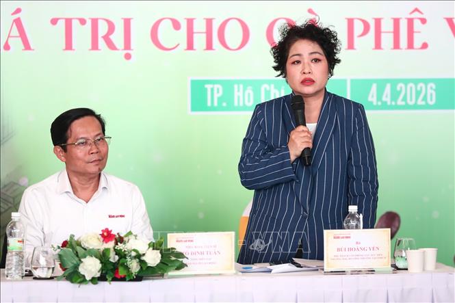 Bà Bùi Hoàng Yến, Phụ trách Văn phòng Cục Xúc tiến thương mại, Bộ Công Thương tại TP. Hồ Chí Minh phát biểu tại hội thảo. Ảnh: Xuân Anh - TTXVN