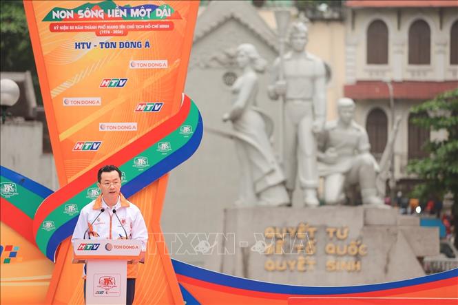 Phó Giám đốc Sở Văn hóa và Thể thao Hà Nội Phạm Xuân Tài phát biểu chào mừng. Ảnh: Phạm Tuấn Anh - TTXVN