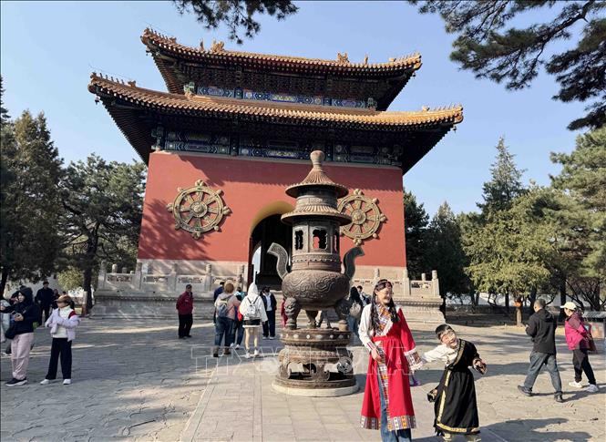 “Tiểu cung điện Potala” là một di sản văn hóa và lịch sử quý giá của nhân loại. Ảnh: Công Tuyên-PV TTXVN tại Trung Quốc