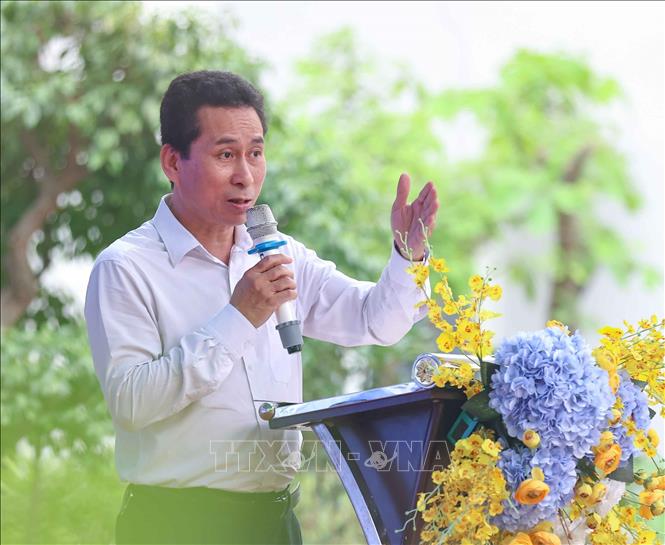 Nhà giáo Lê Việt Dương, Hiệu trưởng Trường THPT Đoàn Kết - Hai Bà Trưng (Hà Nội) tin tưởng 