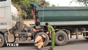 Thành phố Hồ Chí Minh: Tăng cường quản lý xe tải nặng, kéo giảm nguy cơ tai nạn