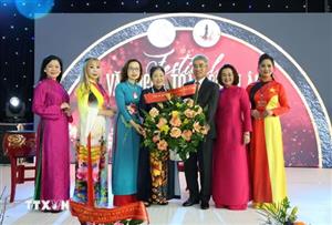 Festival Văn nghệ toàn châu Âu và ra mắt Hội Nữ Doanh nhân Việt Nam tại châu Âu