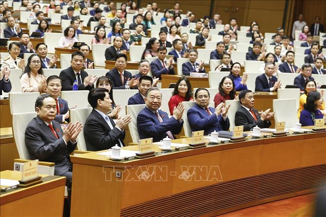 Tổng Bí thư Tô Lâm cùng các đồng chí lãnh đạo, nguyên lãnh đạo Đảng, Nhà nước và đại biểu Quốc hội dự khai mạc Kỳ họp thứ Nhất, Quốc hội khóa XVI. Ảnh: Doãn Tấn - TTXVN